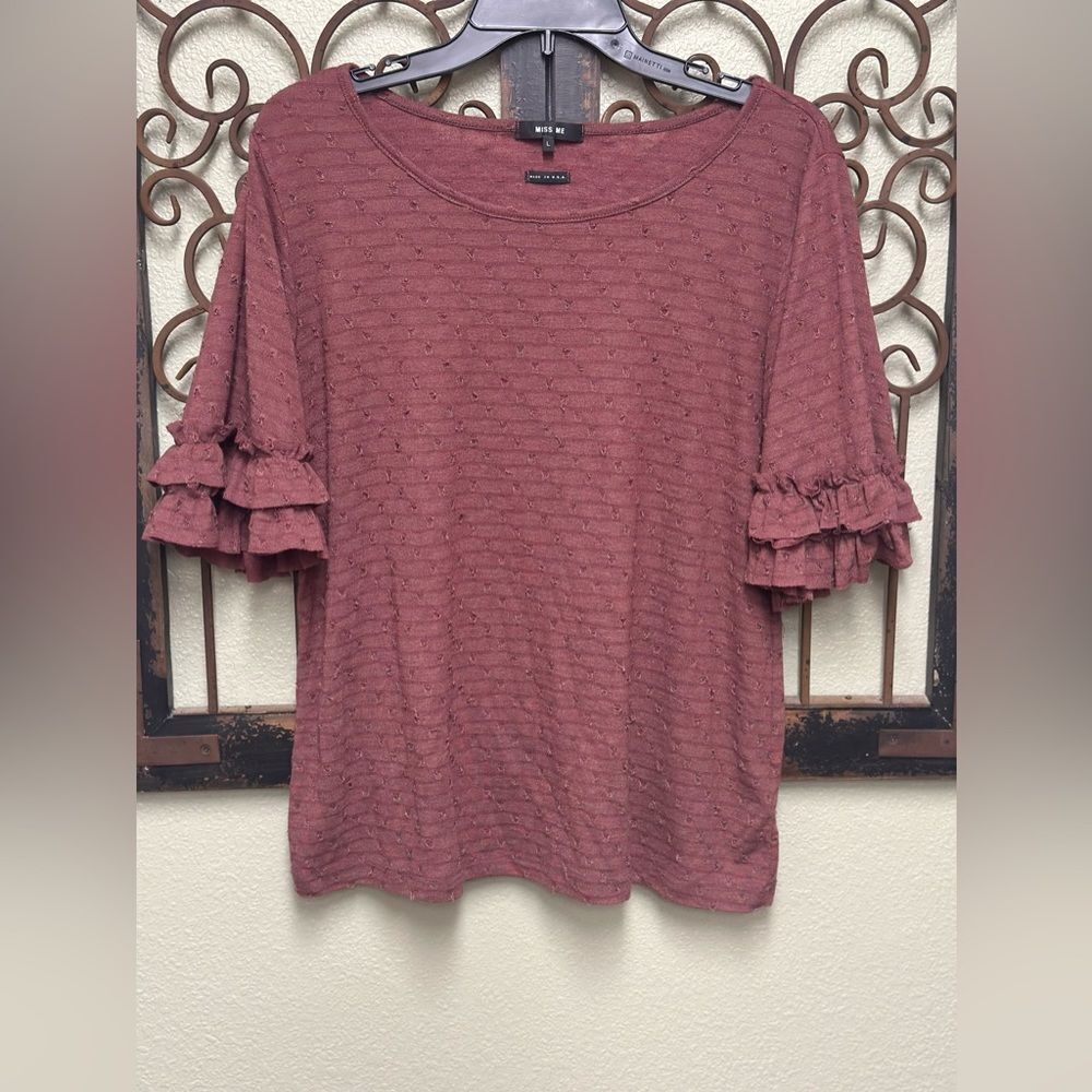 Miss Me ruffle sleeve top - Picture 2 of 5
